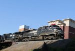 NS 9314 & 9800 lead train E25 across Smoky Hollow towards the yard